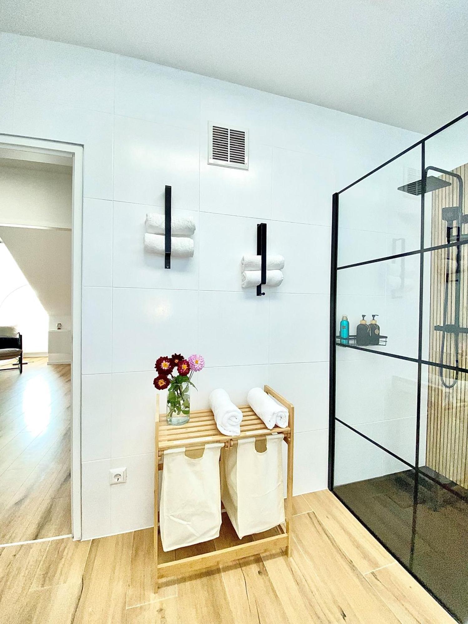 Skyview Residence - Self Check In - Near City Centre Γκρατς Εξωτερικό φωτογραφία